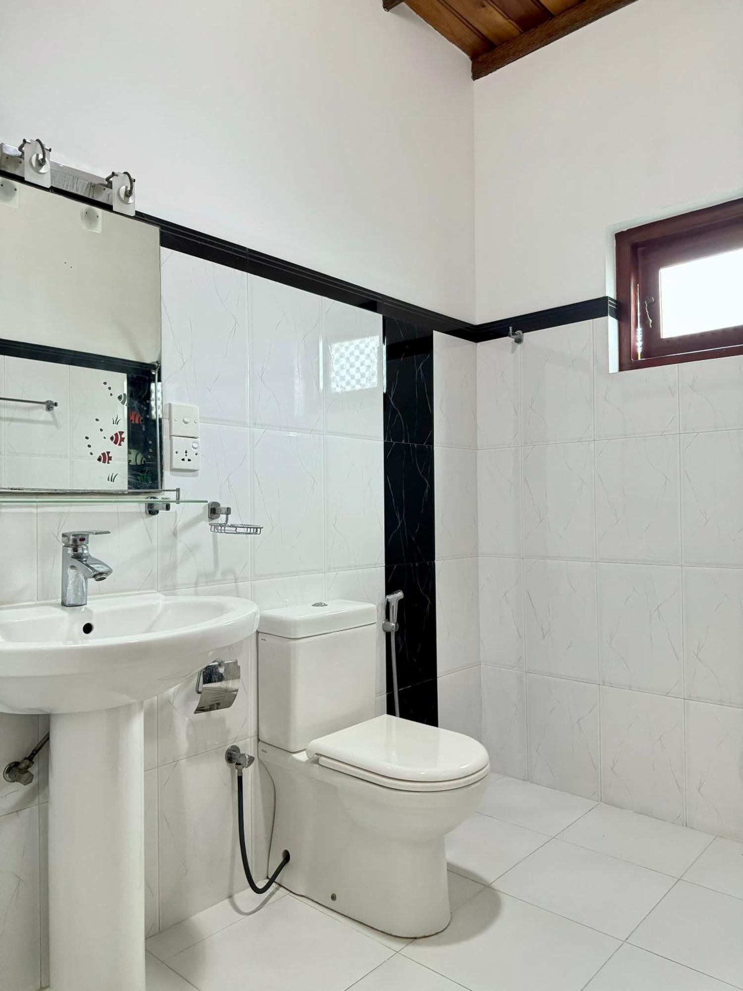 Villa 4U Bentota Bagian luar foto